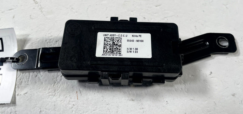 Load image into Gallery viewer, 25-26 HYUNDAI TUCSON CDC CHASSIS DOMAIN CONTROL MODULE 95640-N9100 2.5L # 112002
