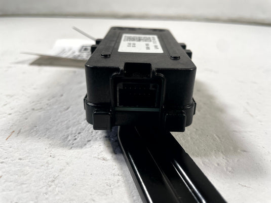 25-26 HYUNDAI TUCSON CDC CHASSIS DOMAIN CONTROL MODULE 95640-N9100 2.5L