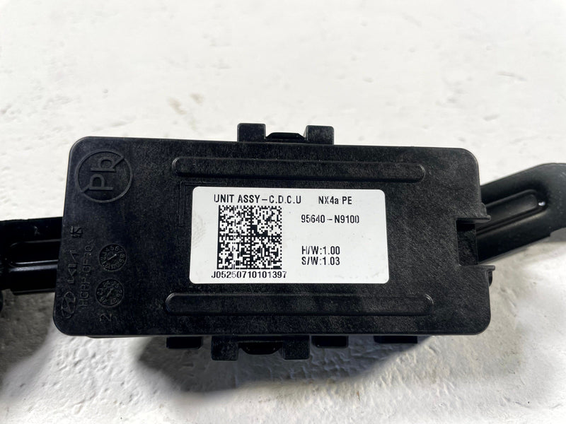 Load image into Gallery viewer, 25-26 HYUNDAI TUCSON CDC CHASSIS DOMAIN CONTROL MODULE 95640-N9100 2.5L # 112002
