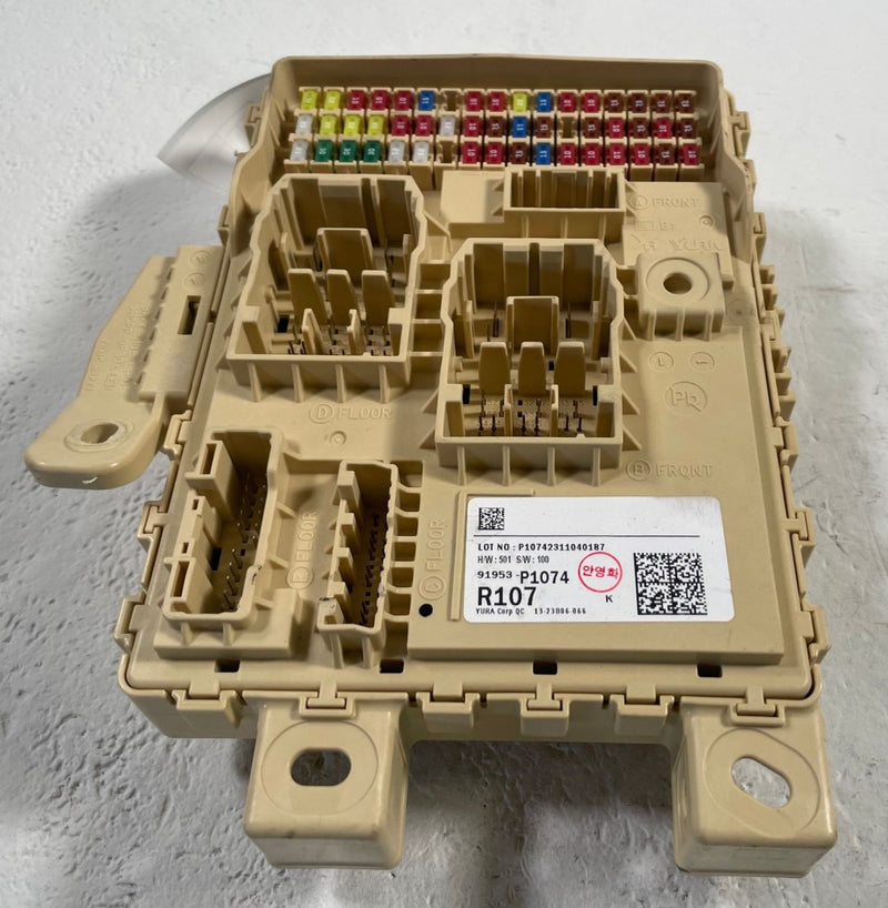 Load image into Gallery viewer, 2023 - 2026 KIA SPORTAGE DASHBOARD FUSE RELAY JUNCTION BLOCK BOX # 113263
