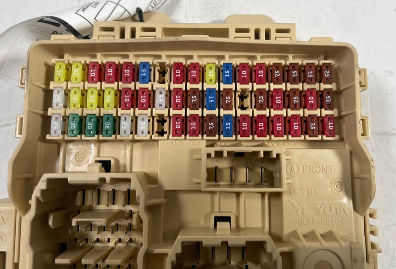 Load image into Gallery viewer, 2023 - 2026 KIA SPORTAGE DASHBOARD FUSE RELAY JUNCTION BLOCK BOX # 113263

