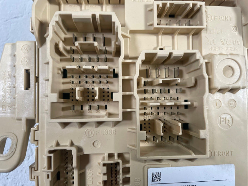 Load image into Gallery viewer, 2023 - 2026 KIA SPORTAGE DASHBOARD FUSE RELAY JUNCTION BLOCK BOX # 113263
