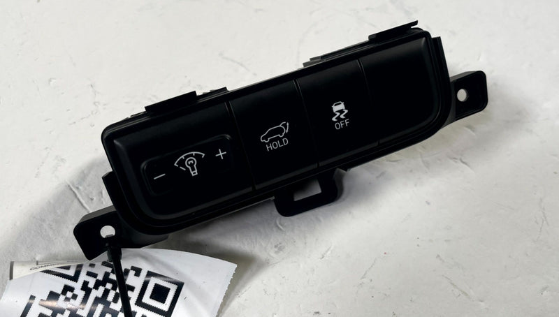 Load image into Gallery viewer, 25-26 HYUNDAI TUCSON TRUNK TRACTION CONTROL LIGHT DIMMER SWITCH PANEL # 112001
