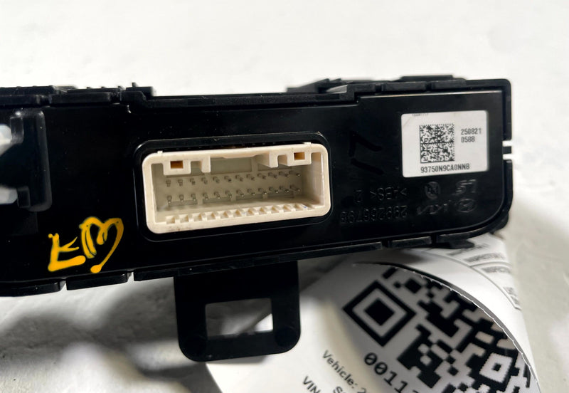 Load image into Gallery viewer, 25-26 HYUNDAI TUCSON TRUNK TRACTION CONTROL LIGHT DIMMER SWITCH PANEL # 112001

