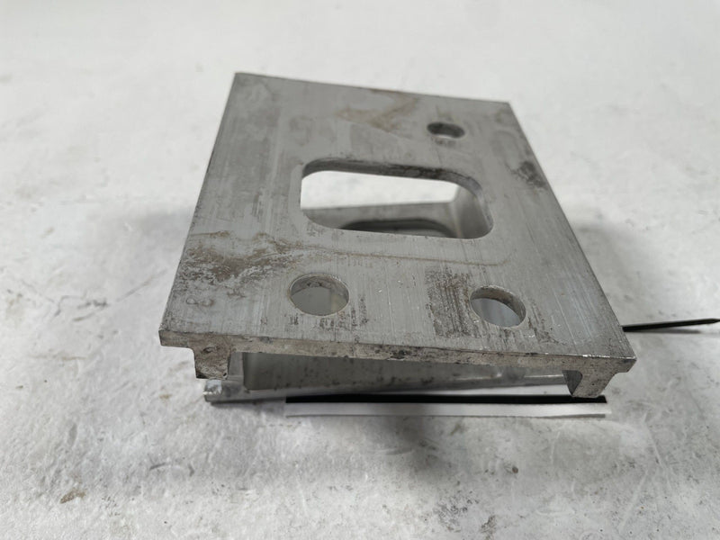 Load image into Gallery viewer, 23-25 HONDA HR-V REAR LEFT SIDE BUMPER REINFORCEMENT BAR MOUNT BRACKET # 108063
