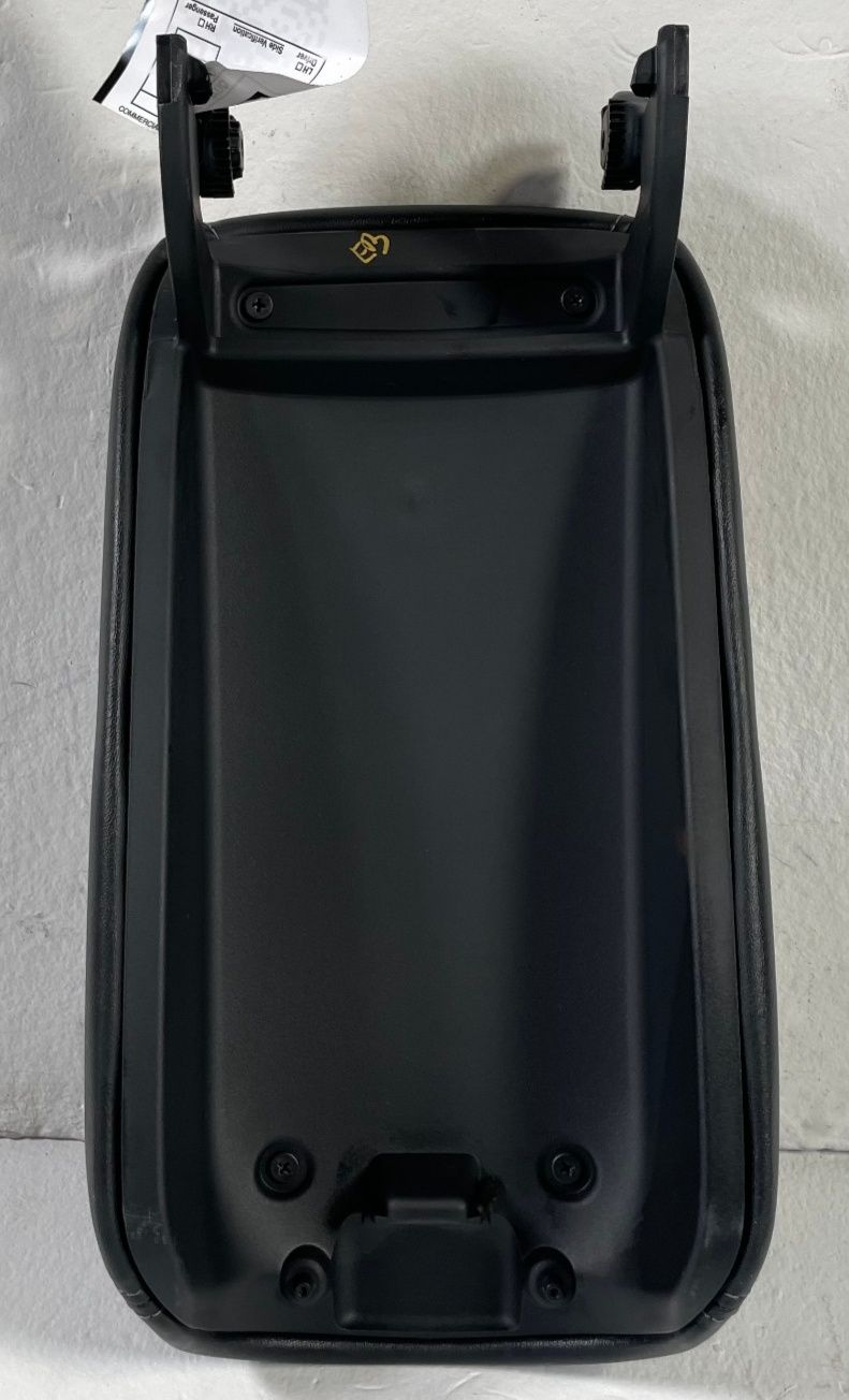 Load image into Gallery viewer, 2023-25 HONDA HR-V EX-L CENTER CONSOLE ARM REST ARMREST LID COVER BLACK # 108030
