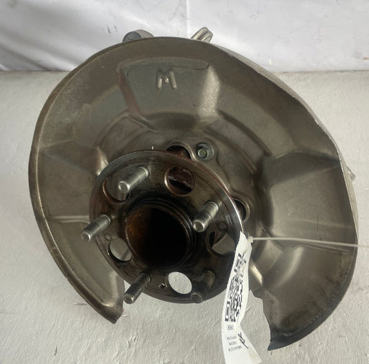 23-25 HONDA HR-V REAR RIGHT PASSENGER SIDE SPINDLE KNUCKLE W/ HUB 2.0L