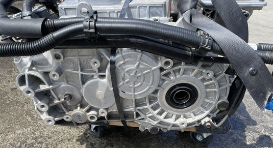 HYUNDAI IONIQ 5 AWD REAR DRIVE UNIT ENGINE ASSEMBLY 1K MILES 2025