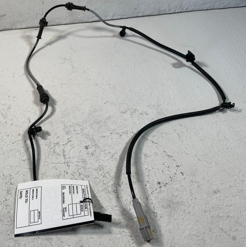 Load image into Gallery viewer, 2024-2026 HYUNDAI SANTA FE FRONT RIGHT SIDE ABS WHEEL SPEED SENSOR # 109242
