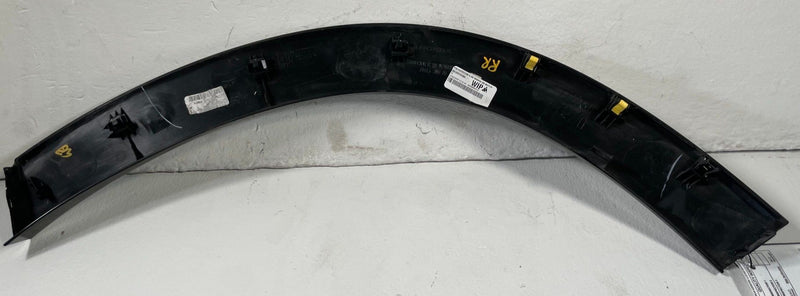 Load image into Gallery viewer, 23-26 HONDA HR-V EX-L REAR RIGHT DOOR QUARTER WHEEL ARCH FLARE MOLDING # 108035
