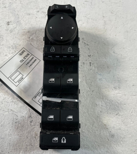 2024 - 2026 HYUNDAI SANTA FE FRONT LEFT SIDE MASTER DOOR WINDOW SWITCH