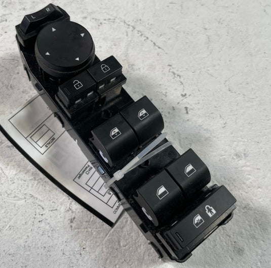 2024 - 2026 HYUNDAI SANTA FE FRONT LEFT SIDE MASTER DOOR WINDOW SWITCH