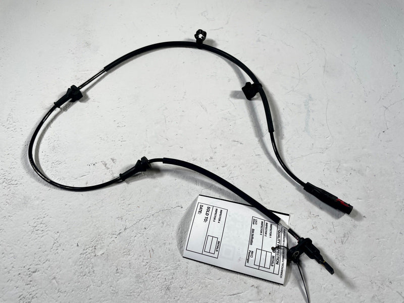 Load image into Gallery viewer, 2022-2026 HYUNDAI TUCSON FRONT LEFT DRIVER SIDE ABS WHEEL SPEED SENSOR # 111988
