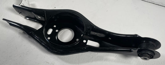 2023-2026 KIA SPORTAGE FWD REAR RIGHT LOWER CONTROL ARM SPRING PERCH