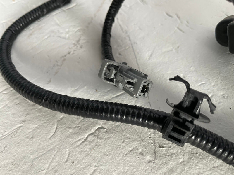 Load image into Gallery viewer, 2024-2026 HYUNDAI SANTA FE POSITIVE BATTERY CABLE WIRE WIRING HARNESS # 112885
