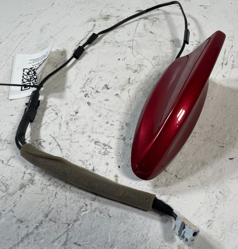 Load image into Gallery viewer, 2023 - 2025 HONDA ACCORD LX ROOF SATELLITE SHARK FIN RADIO ANTENNA 1.5L # 110571
