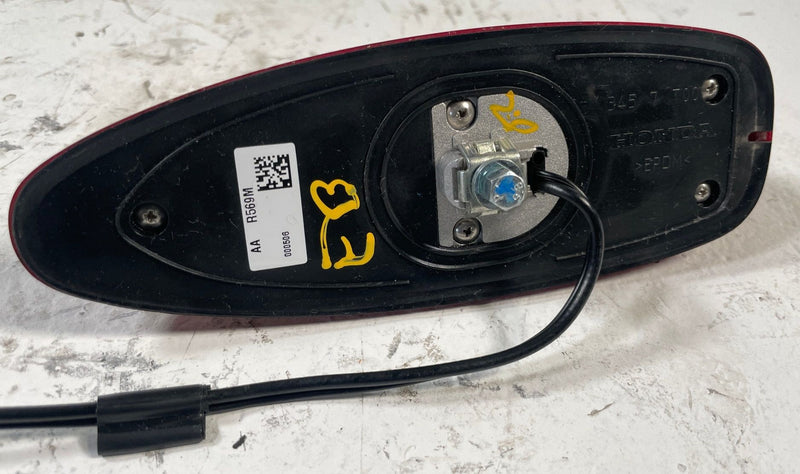 Load image into Gallery viewer, 2023 - 2025 HONDA ACCORD LX ROOF SATELLITE SHARK FIN RADIO ANTENNA 1.5L # 110571
