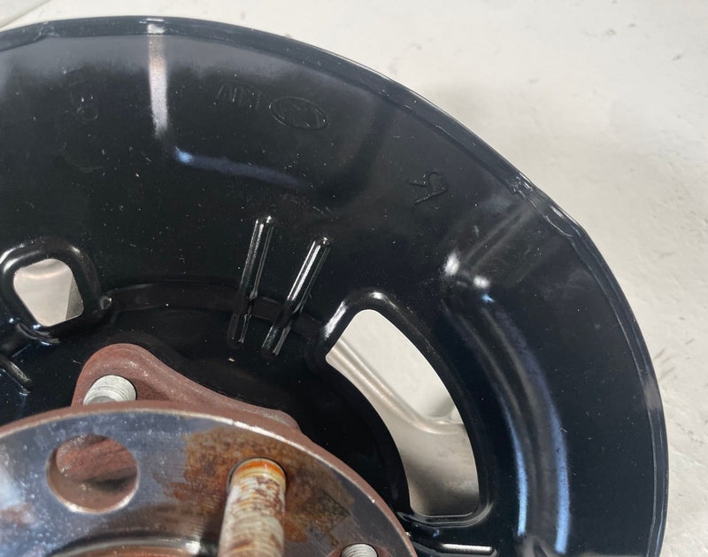 Load image into Gallery viewer, 2023 - 2026 KIA SPORTAGE FWD REAR RIGHT PASSENGER SIDE SPINDLE KNUCKLE # 113281
