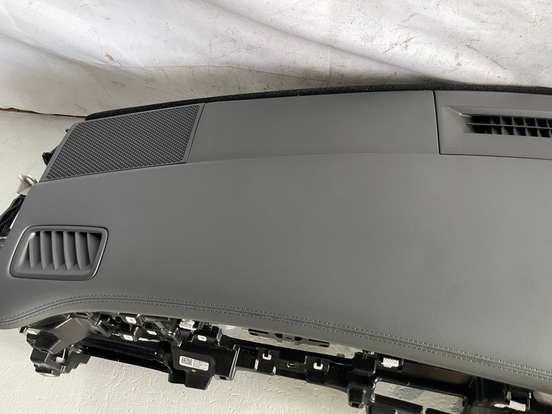 Load image into Gallery viewer, 2024 - 2026 HYUNDAI SANTA FE FRONT DASHBOARD INSTRUMENT PANEL ASSEMBLY # 112881
