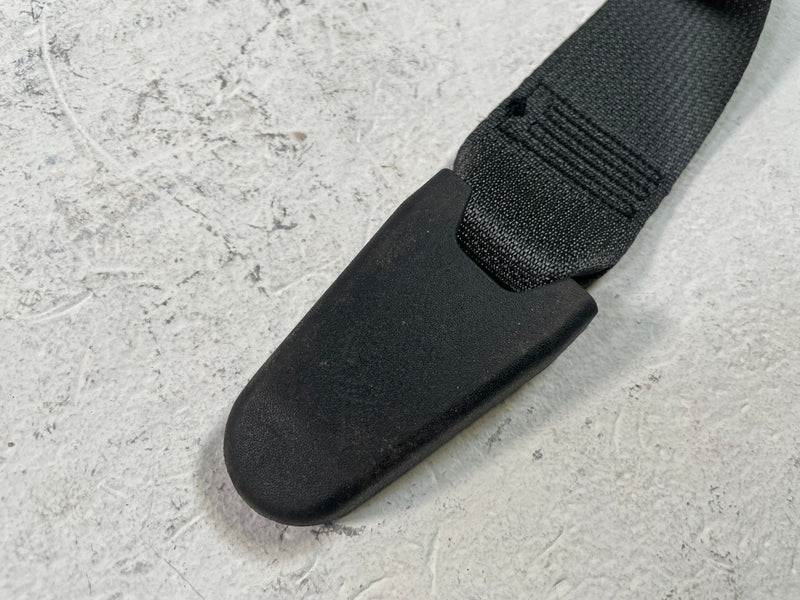 Load image into Gallery viewer, 2024 - 2026 HYUNDAI SANTA FE FRONT RIGHT PASSENGER SEATBELT RETRACTOR # 109244
