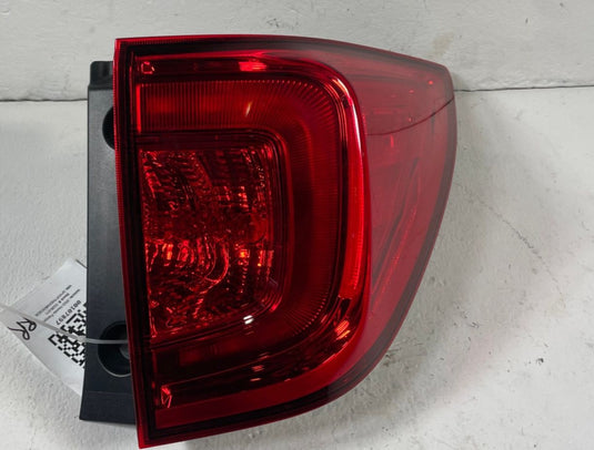 2016-2025 HONDA PILOT PASSPORT REAR RIGHT LED OUTER TAILLIGHT LIGHT LAMP