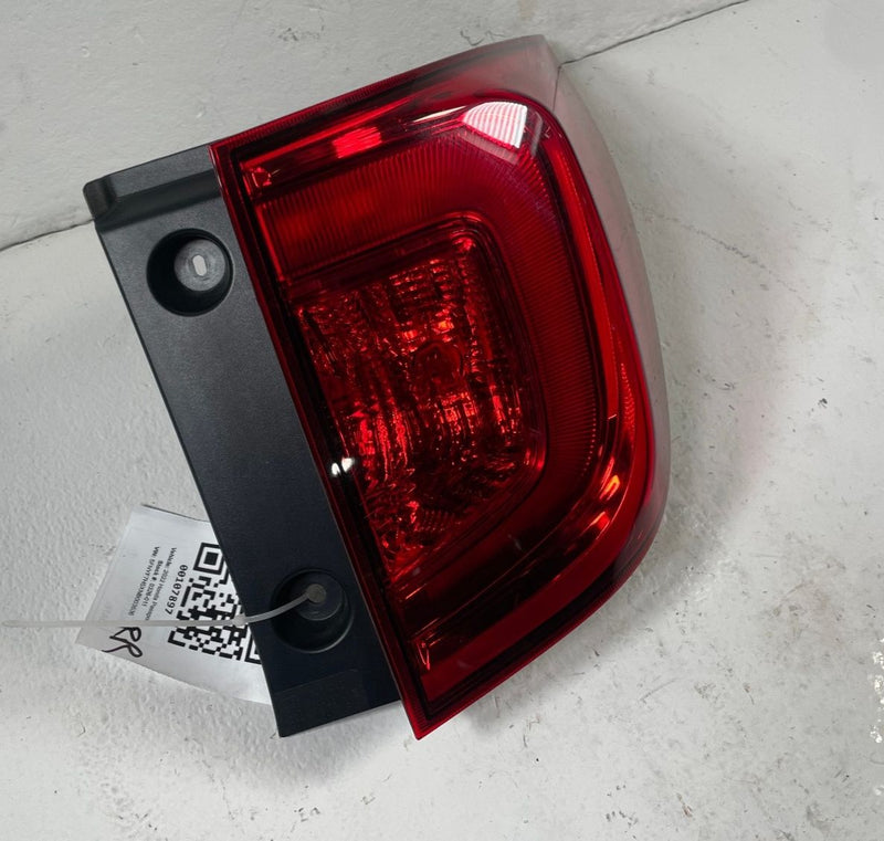 Load image into Gallery viewer, 2016-2025 HONDA PILOT PASSPORT REAR RIGHT LED OUTER TAILLIGHT LIGHT LAMP #107897
