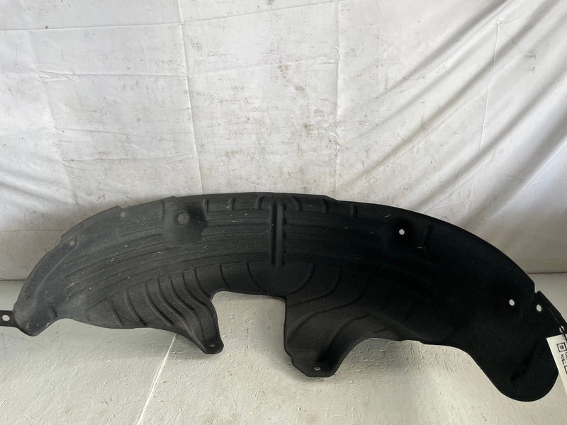 Load image into Gallery viewer, 24-26 HYUNDAI SANTA FE REAR RIGHT SIDE QUARTER WHEELHOUSE SPLASH SHIELD # 112841
