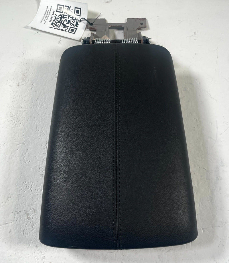 Load image into Gallery viewer, 2022-2026 HYUNDAI TUCSON SANTA CRUZ CONSOLE ARMREST ARM REST LID COVER # 112039
