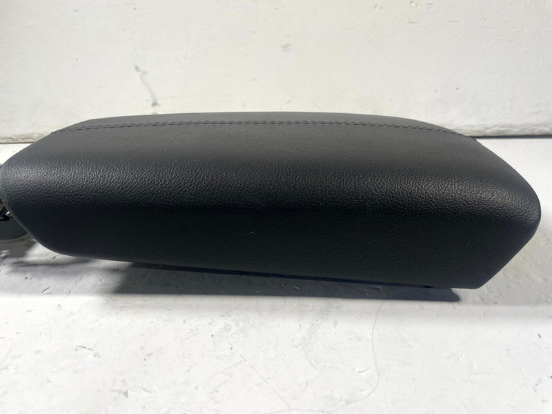 Load image into Gallery viewer, 2022-2026 HYUNDAI TUCSON SANTA CRUZ CONSOLE ARMREST ARM REST LID COVER # 112039

