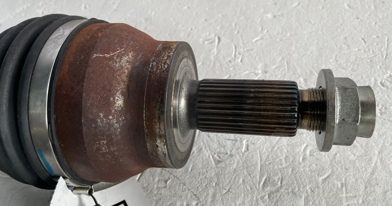 Load image into Gallery viewer, 2021-2026 HYUNDAI SANTA FE FWD FRONT RIGHT AXLE SHAFT HALFSHAFT 2.5L # 112853
