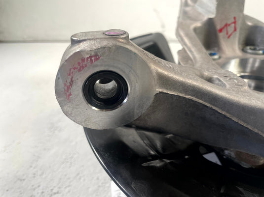 2022-2026 HYUNDAI TUCSON FWD FRONT LEFT SIDE STEERING KNUCKLE W/ HUB
