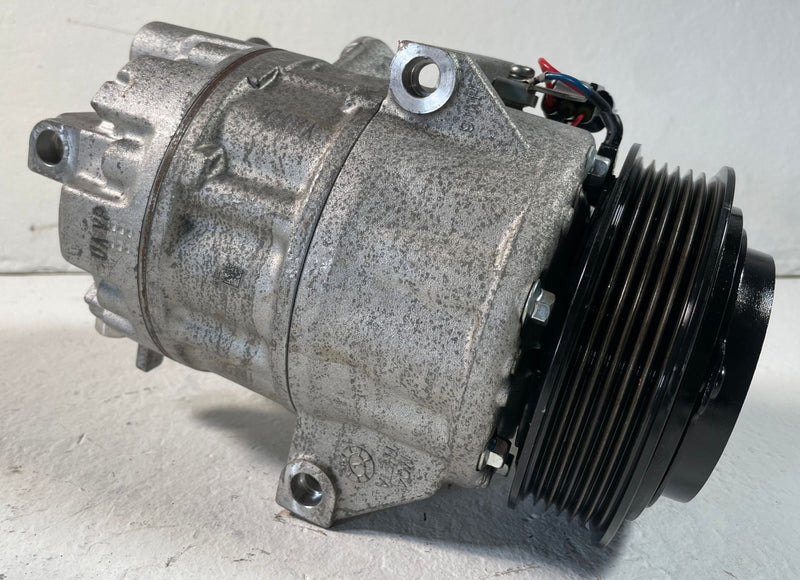 Load image into Gallery viewer, 2024 - 2026 HYUNDAI SANTA FE HVAC A/C AIR CONDITIONING COMPRESSOR 2.5L # 109304
