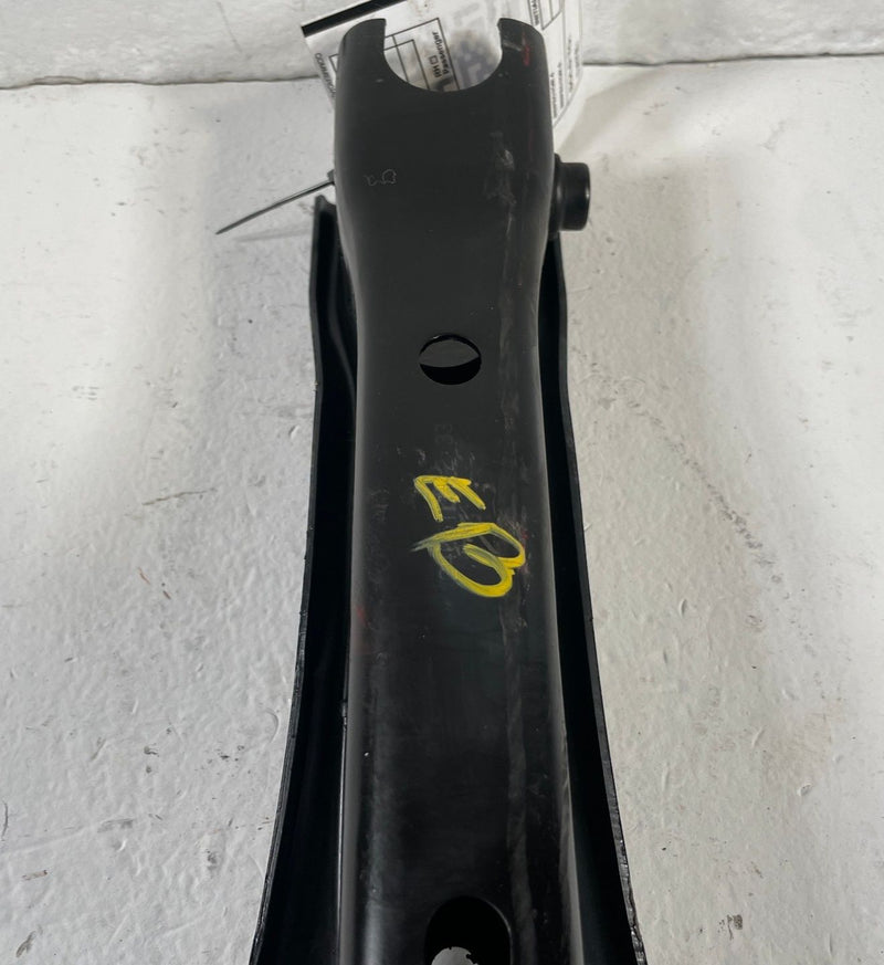 Load image into Gallery viewer, 2019 - 2025 HONDA PASSPORT REAR LEFT SIDE SUSPENSION LOWER CONTROL ARM # 107853
