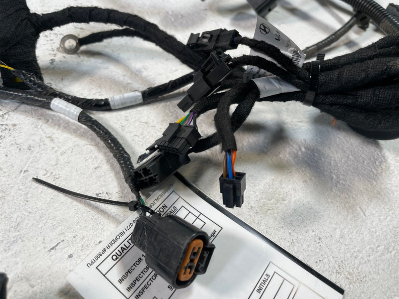 Load image into Gallery viewer, 2024-2026 HYUNDAI SANTA FE REAR BUMPER WIRE WIRING HARNESS 91880-R6030 # 109316
