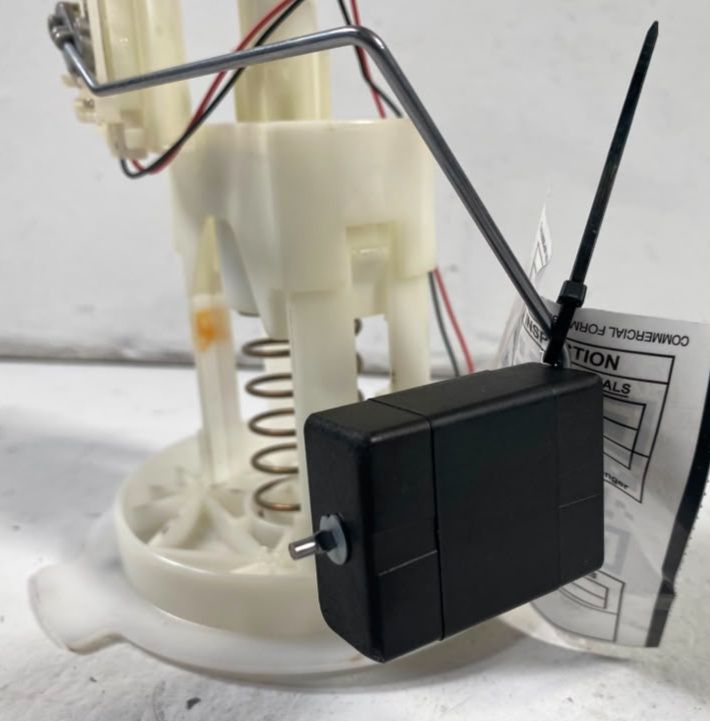Load image into Gallery viewer, 2019-2025 ACURA RDX FUEL GAS TANK PUMP SENDING LEVEL UNIT 2.0L # 109765
