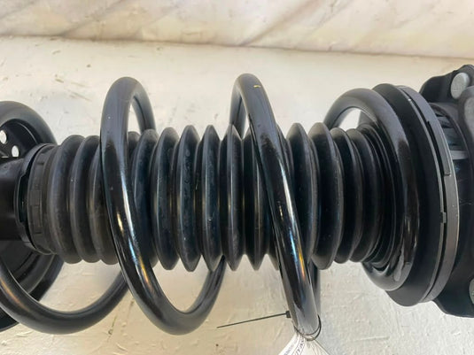 25-26 HYUNDAI TUCSON FRONT LEFT SHOCK ABSORBER STRUT & COIL SPRING 2.5L