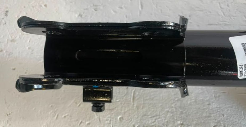 Load image into Gallery viewer, 25-26 HYUNDAI TUCSON FRONT LEFT SHOCK ABSORBER STRUT &amp; COIL SPRING 2.5L # 113046
