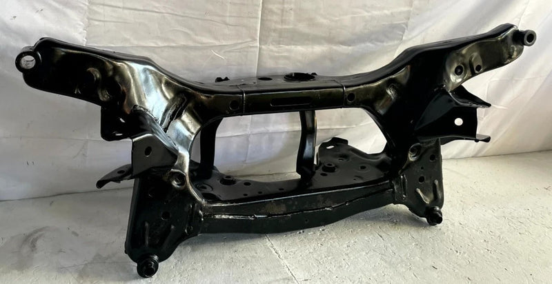Load image into Gallery viewer, 17-22 NISSAN ROGUE SPORT REAR SUSPENSION SUBFRAME CROSSMEMBER CRADLE # 106251
