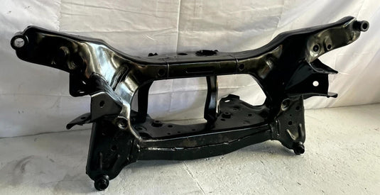 17-22 NISSAN ROGUE SPORT REAR SUSPENSION SUBFRAME CROSSMEMBER CRADLE