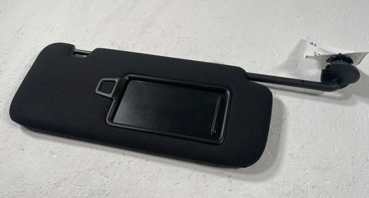 2023-2025 HYUNDAI IONIQ 6 FRONT RIGHT SIDE SUN VISOR SUNVISOR BLACK