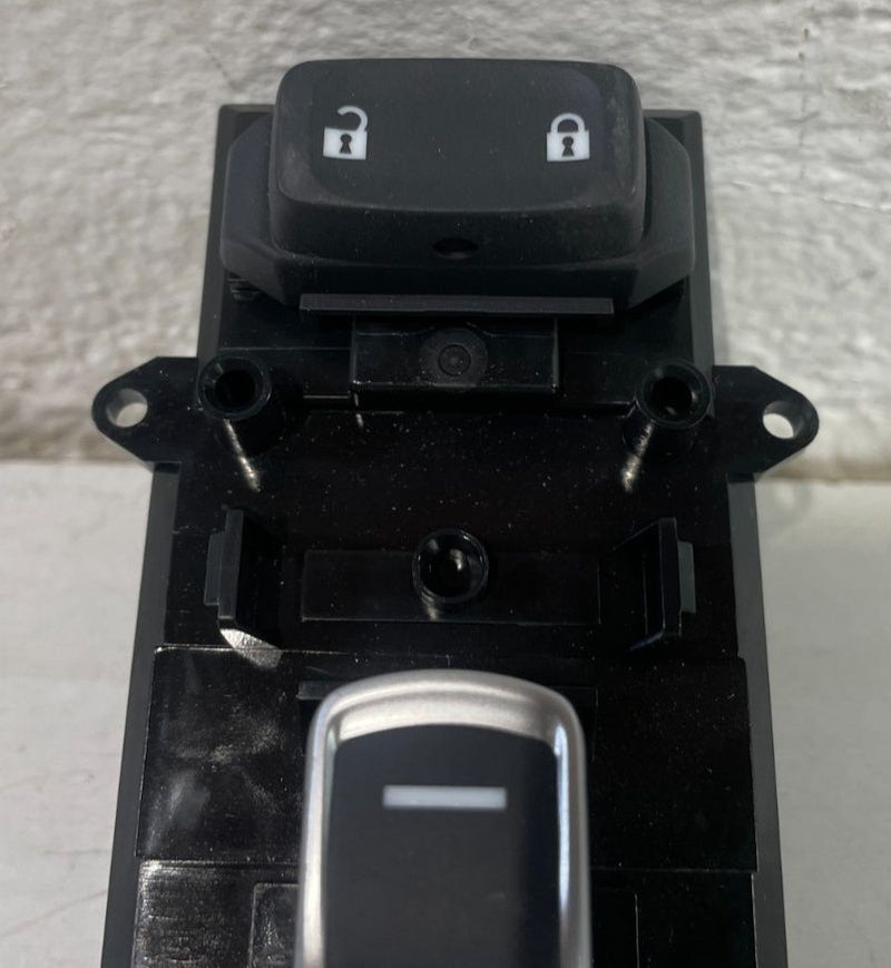 Load image into Gallery viewer, 23-25 ACURA INTEGRA FRONT RIGHT SIDE POWER DOOR WINDOW SWITCH W/O BEZEL # 104498
