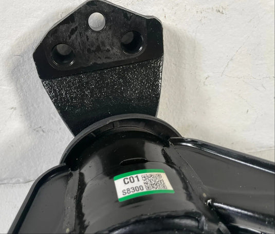 2020-2025 HYUNDAI PALISADE FRONT RIGHT SIDE ENGINE MOUNT SUPPORT BRACKET