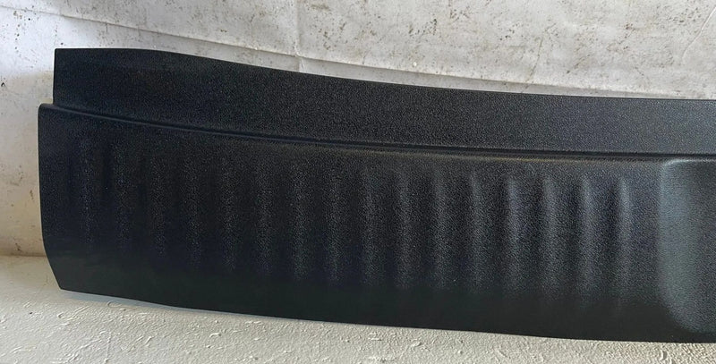 Load image into Gallery viewer, 2025-2026 ACURA ADX TRUNK LATCH LOCK SILL SCUFF PLATE TRIM COVER PANEL # 114022
