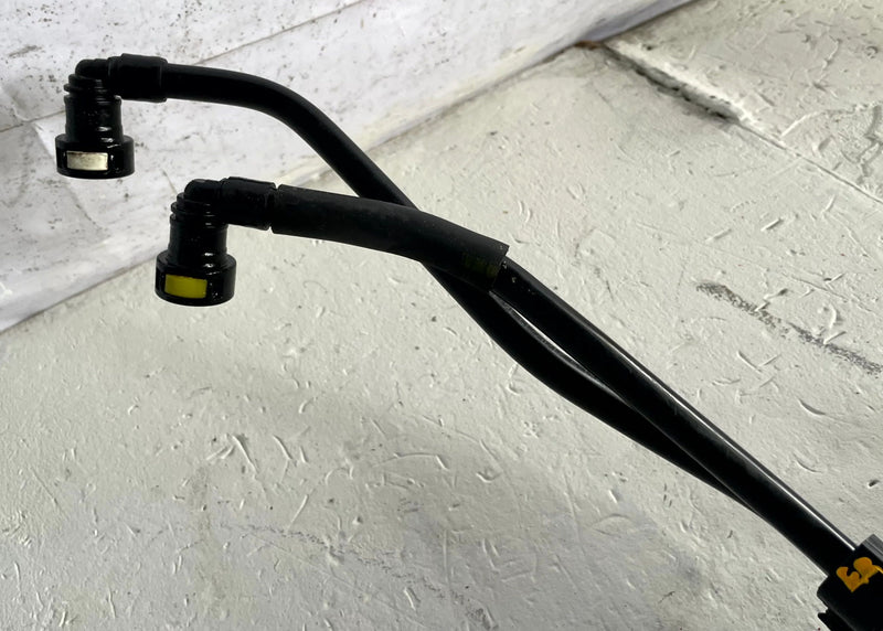 Load image into Gallery viewer, 2018-2023 KIA STINGER RWD TRANSMISSION OIL COOLER HOSE TUBE PIPE 3.3L # 110780
