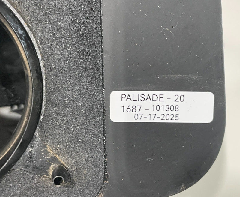 Load image into Gallery viewer, 2020-2022 HYUNDAI PALISADE FUEL TANK FILLER POCKET DOOR LID COVER WHITE # 101308
