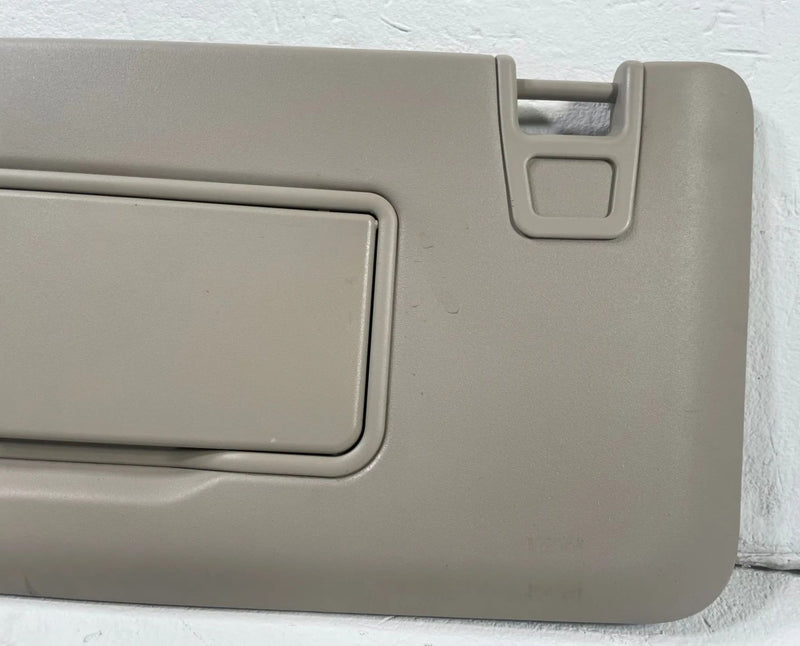Load image into Gallery viewer, 2019 - 2023 FORD RANGER FRONT LEFT DRIVER SIDE SUNVISOR SUN VISOR 2.3L # 112163
