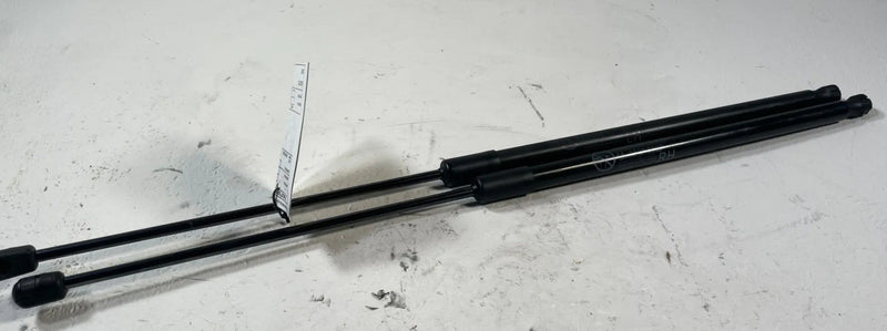 Load image into Gallery viewer, 2018-2023 KIA STINGER REAR LH &amp; RH SIDE TAILGATE LIFT SHOCK STRUT 3.3L # 110801
