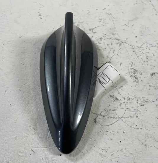 19-25 BMW G20 330i XDRIVE ROOF SHARK FIN ANTENNA MODULE & COVER GRAY B39