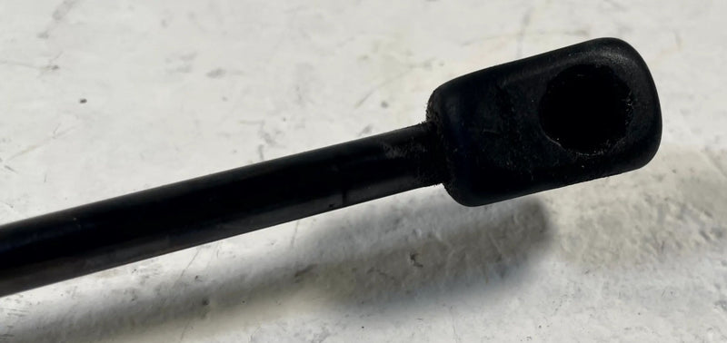 Load image into Gallery viewer, 2022-2026 HYUNDAI IONIQ 5 FRONT LEFT &amp; RIGHT SIDE HOOD SHOCK STRUT SET # 114069
