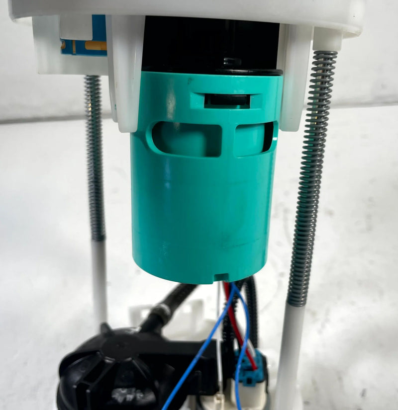 Load image into Gallery viewer, 2025-2026 CHEVROLET EQUINOX FUEL GAS TANK PUMP SENDING LEVEL UNIT 1.5L # 111374
